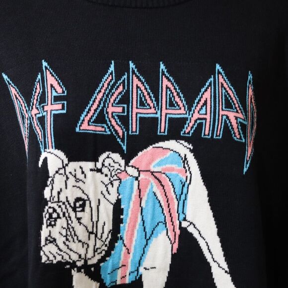 Forever 21 Black Crew Neck Sweater with Rock Band Graphic Oversized Small - Picture 8 of 15